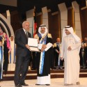 فيديو : جامعة الكويت منحت الدكتوراة الفخرية للشاعر الأديب عبدالعزيز سعود البابطين