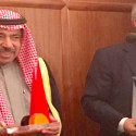 عبدالعزيز سعود البابطين يتسلم “جائزة السلام” من مؤسسة البحر المتوسط