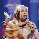 الشاعرة السودانية روضة الحاج